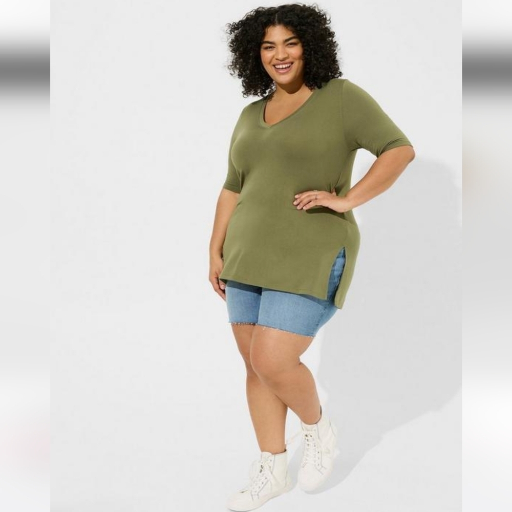 Torrid 1 Olive Green Super Soft Knit Tunic Top Stretchy Normalcore By-2519